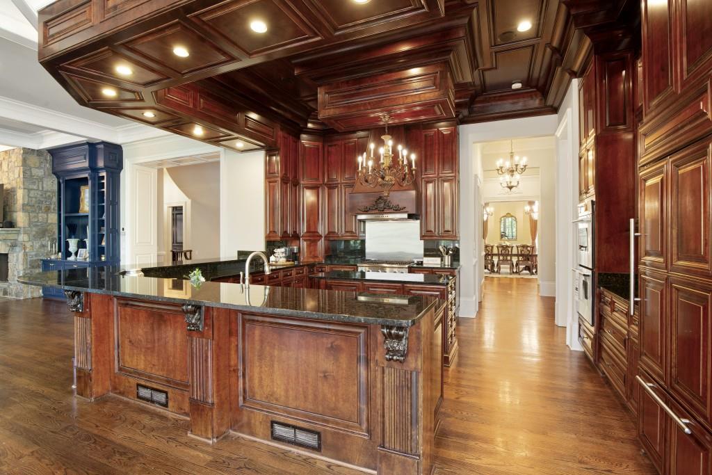 1095 Stonegate Court