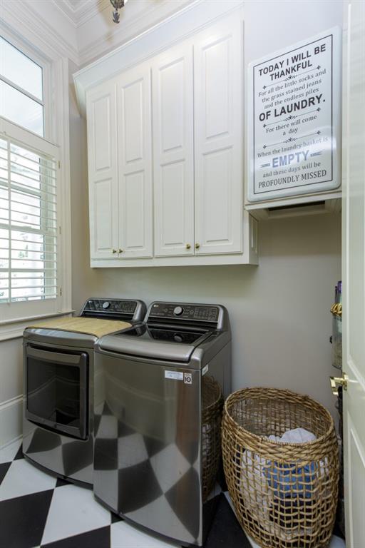 1095 Stonegate Court