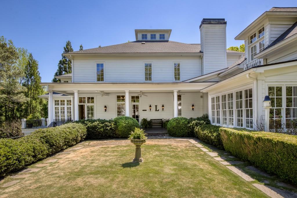 1095 Stonegate Court