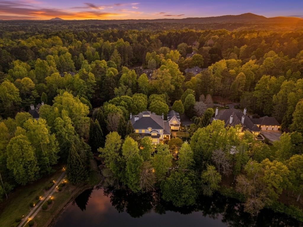 1095 Stonegate Court