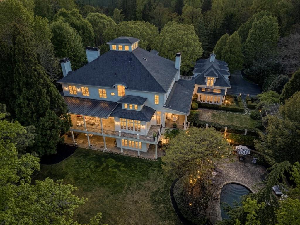 1095 Stonegate Court
