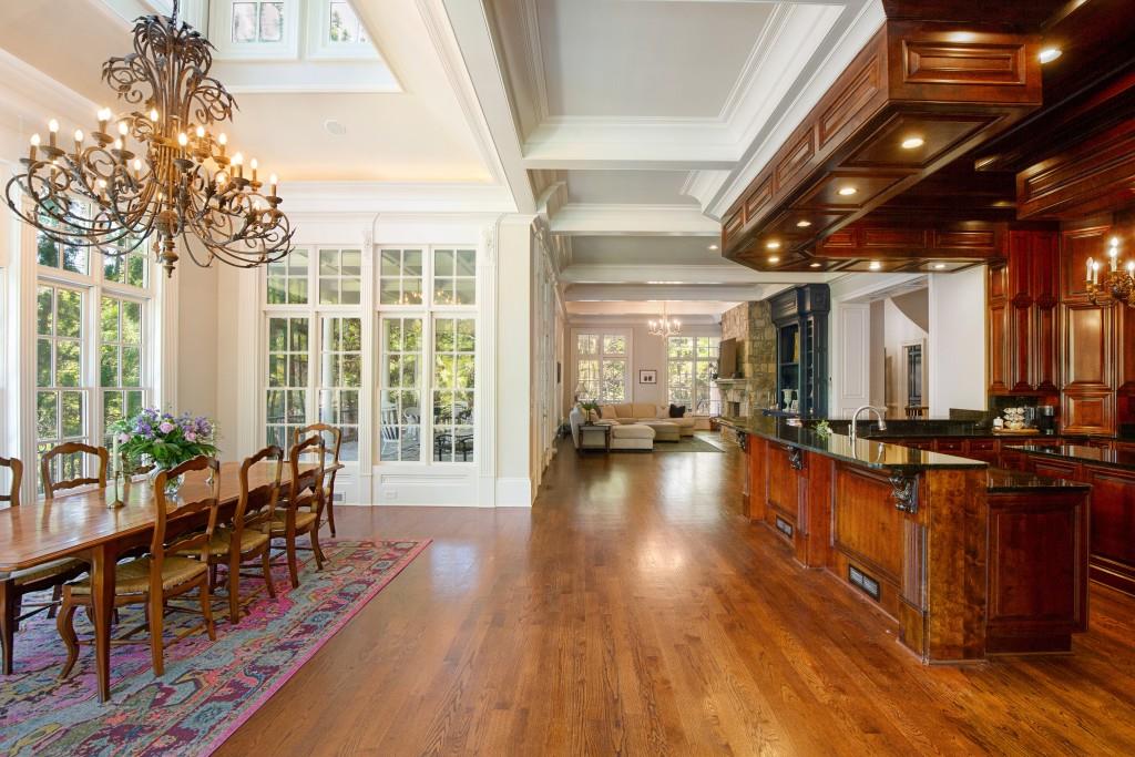 1095 Stonegate Court