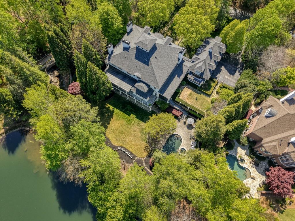 1095 Stonegate Court