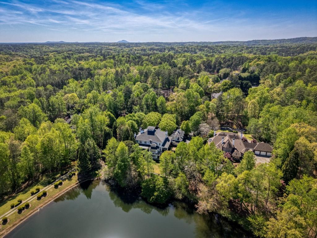1095 Stonegate Court