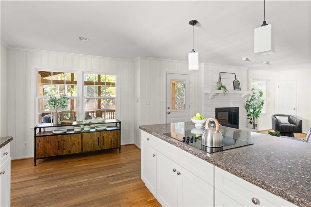 1677 Rochelle Drive