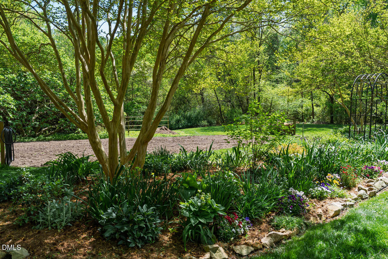 184 Lystra Estates Drive