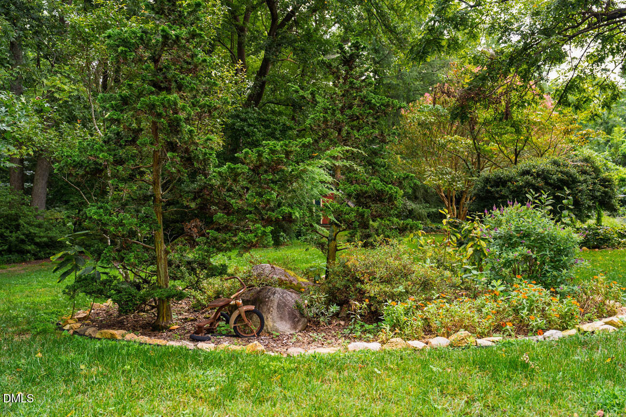 184 Lystra Estates Drive