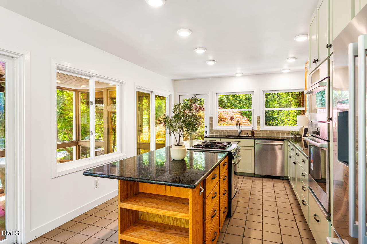 184 Lystra Estates Drive