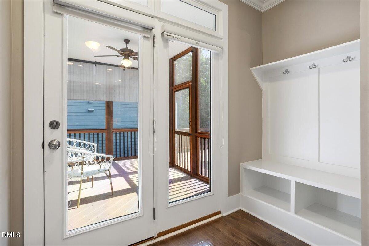 8029 Rosemont Parkway