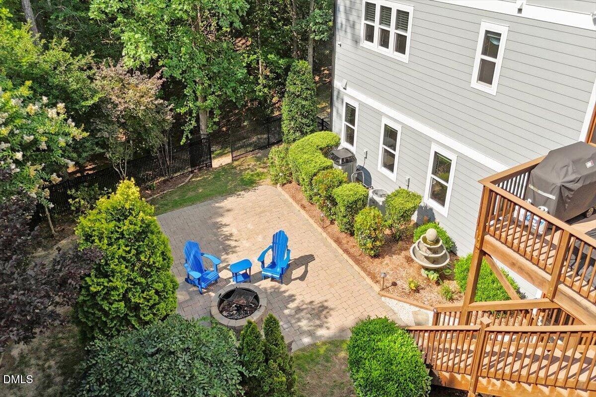 8029 Rosemont Parkway