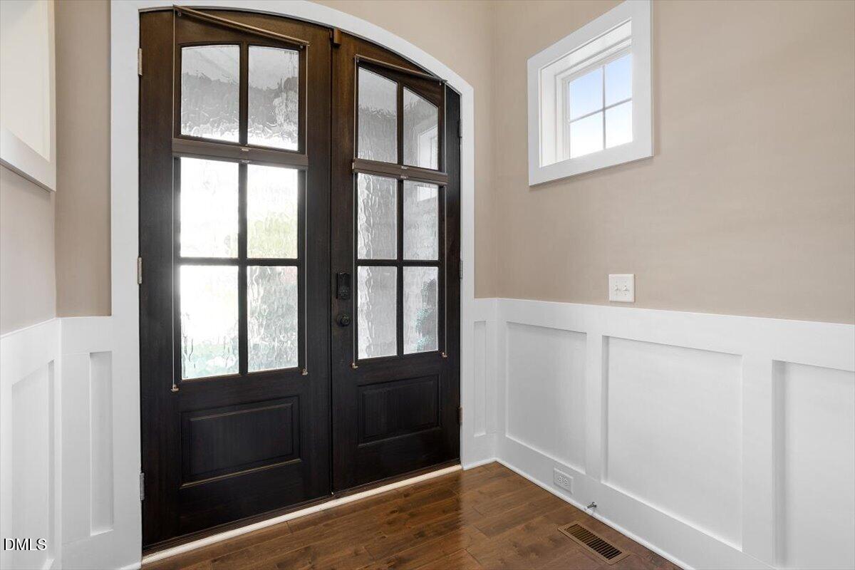 8029 Rosemont Parkway