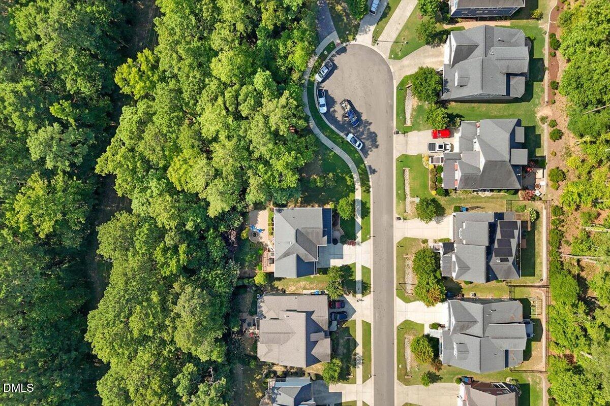 8029 Rosemont Parkway