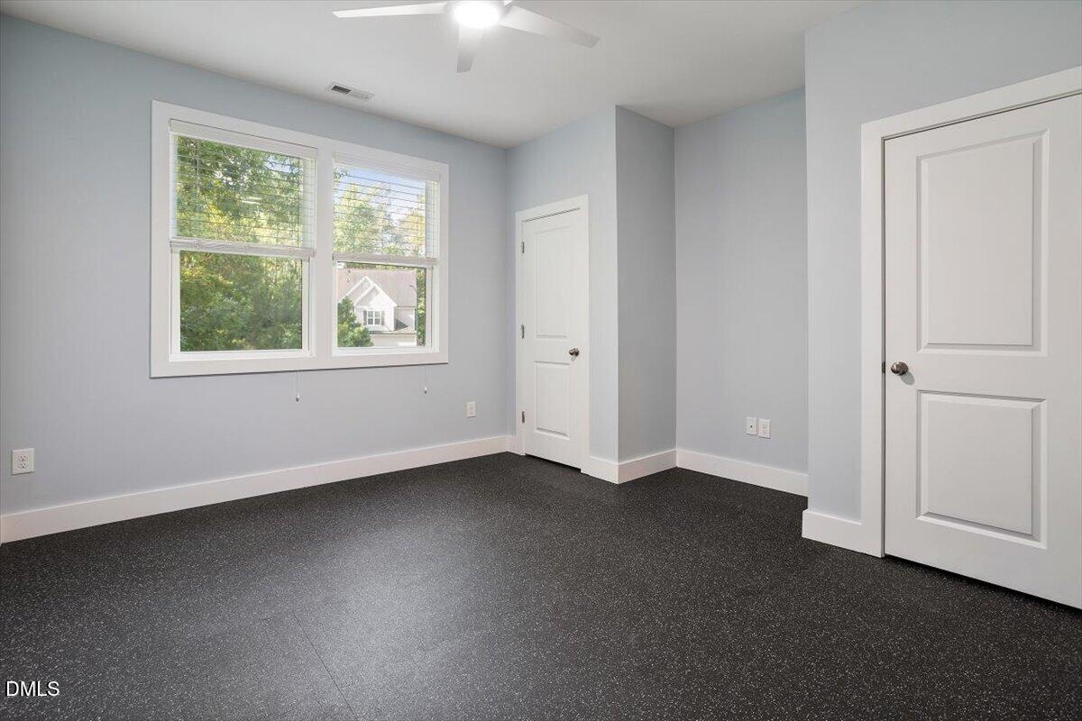 8029 Rosemont Parkway