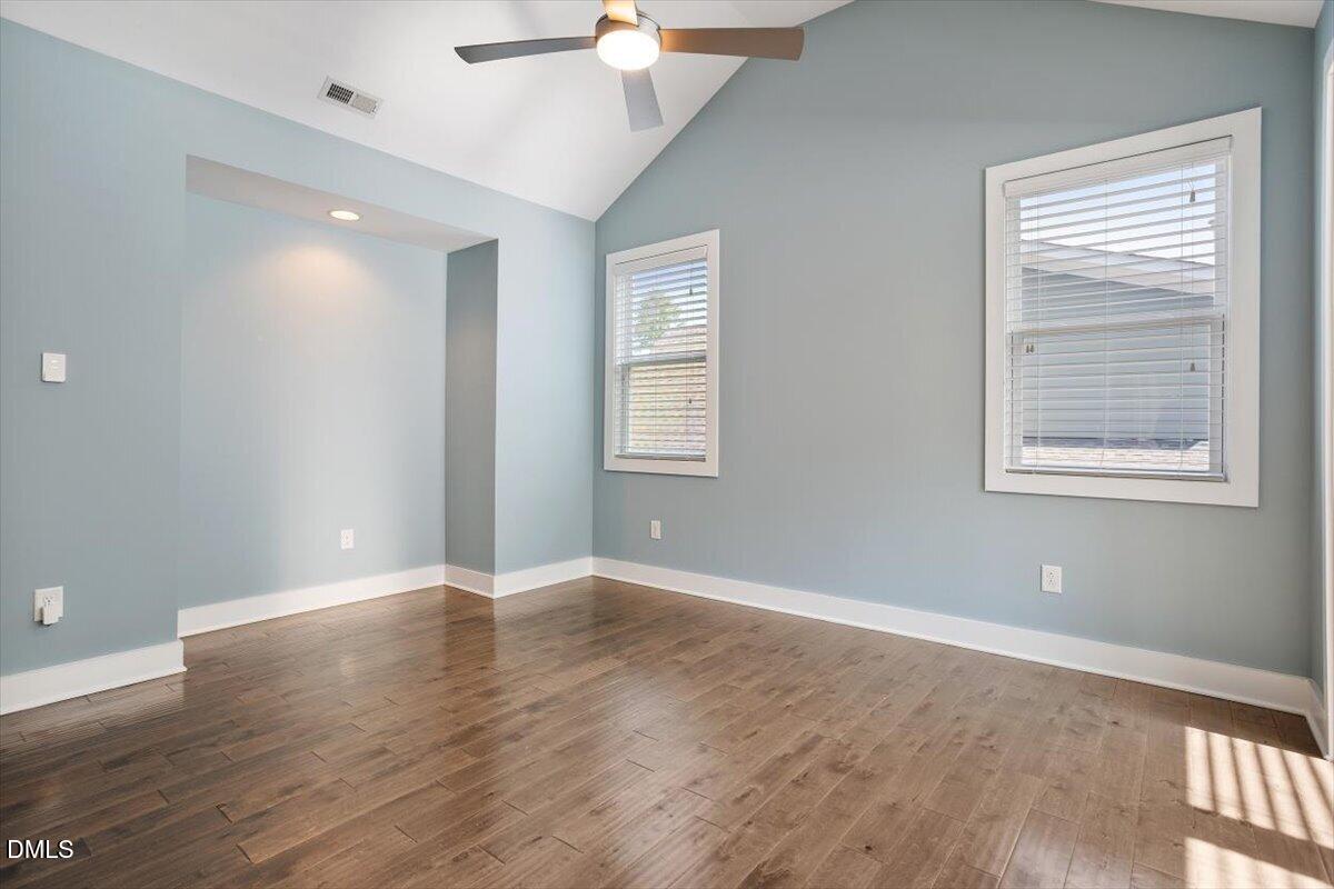 8029 Rosemont Parkway