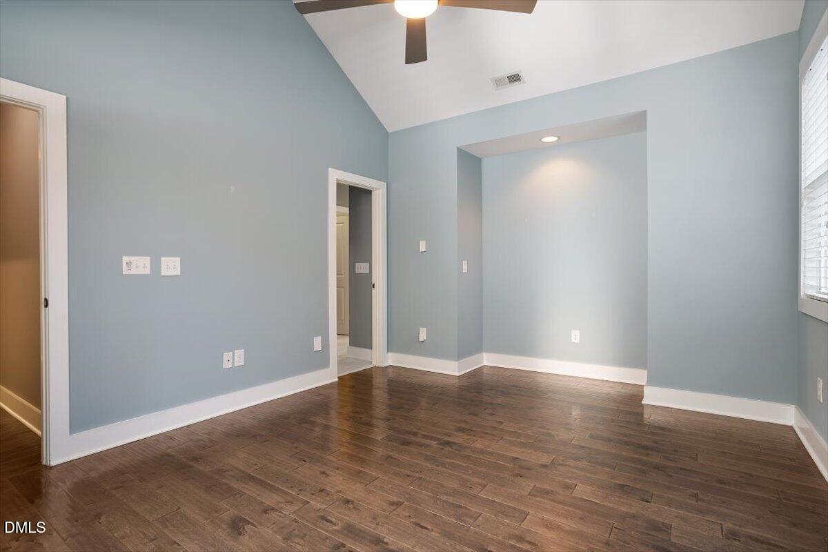 8029 Rosemont Parkway