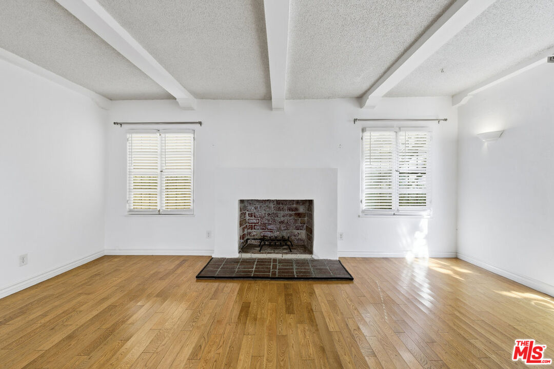 1141 S Shenandoah St