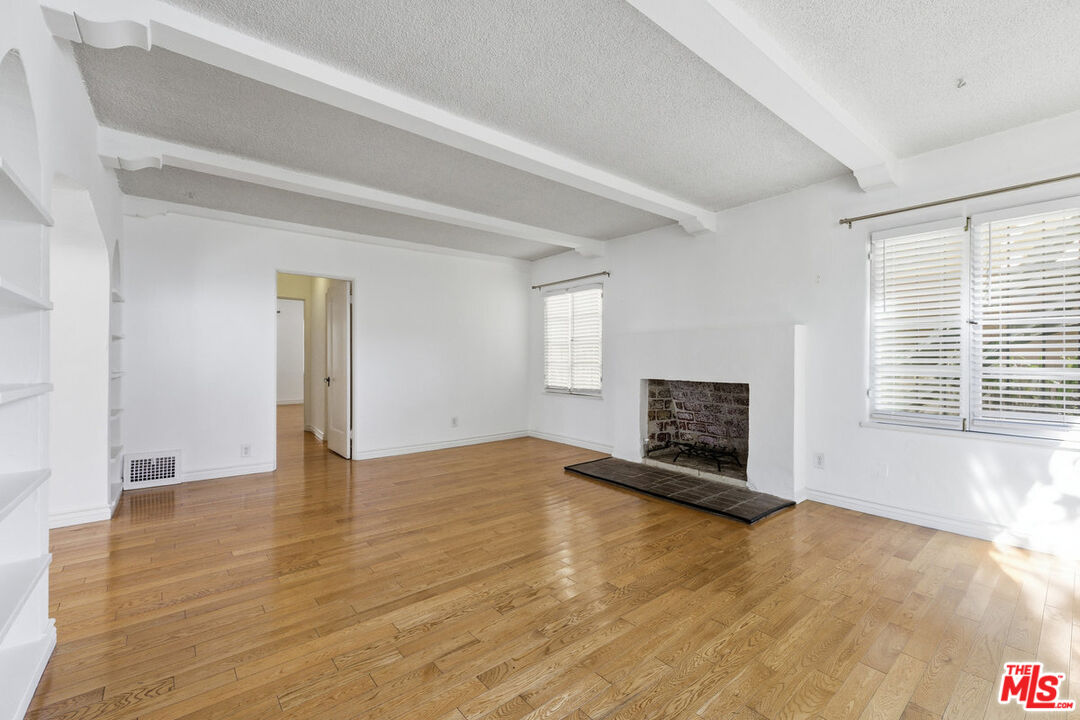 1141 S Shenandoah St