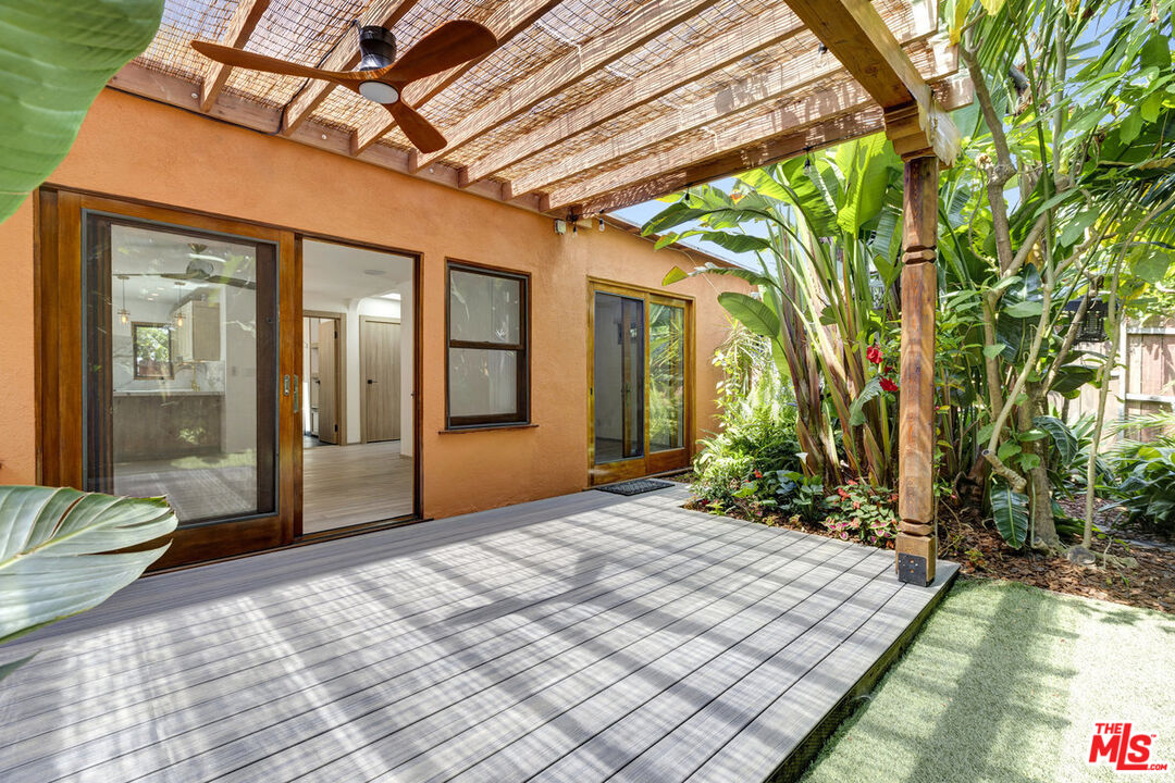 1138 Poinsettia Pl
