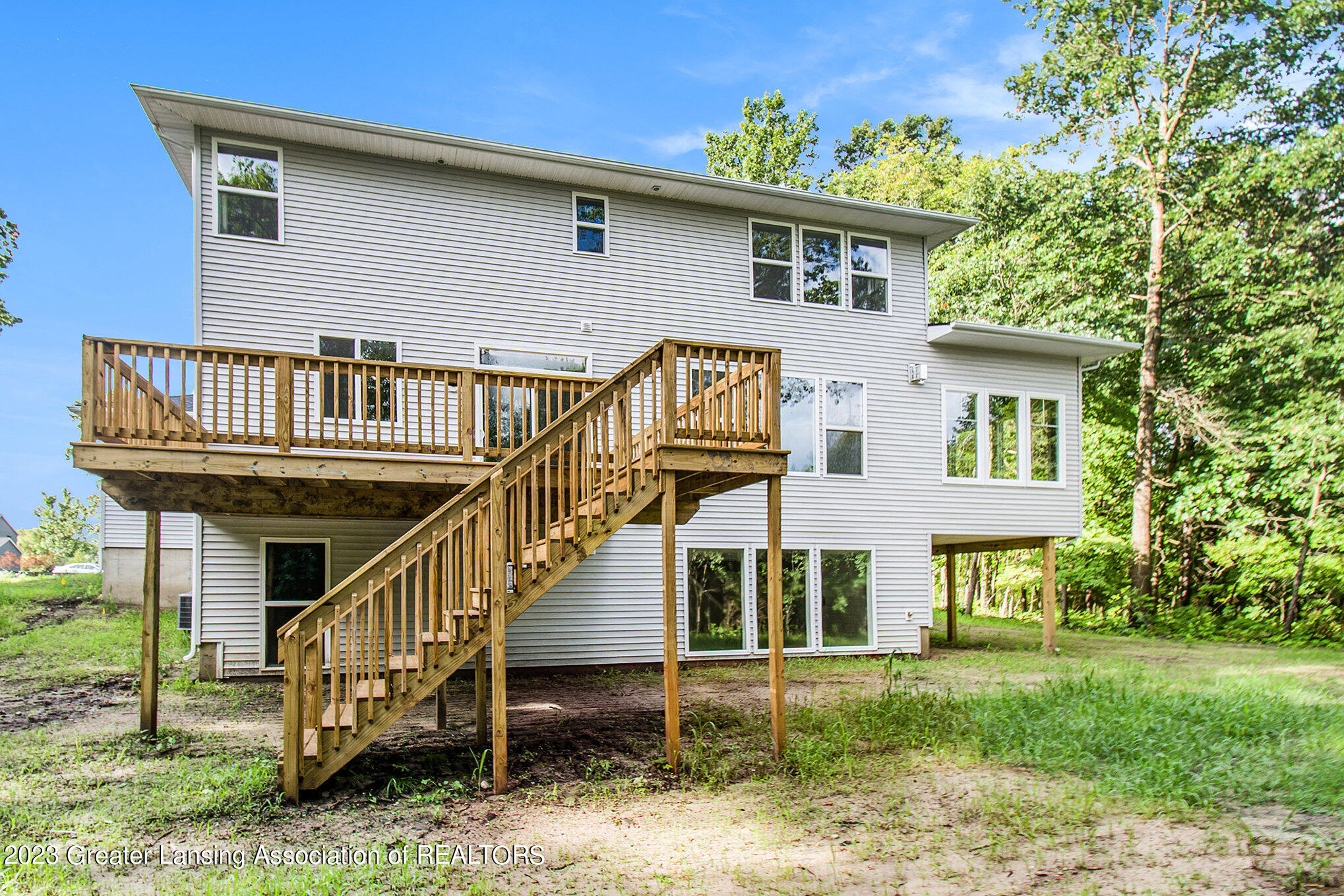 9615 Tobermory Drive