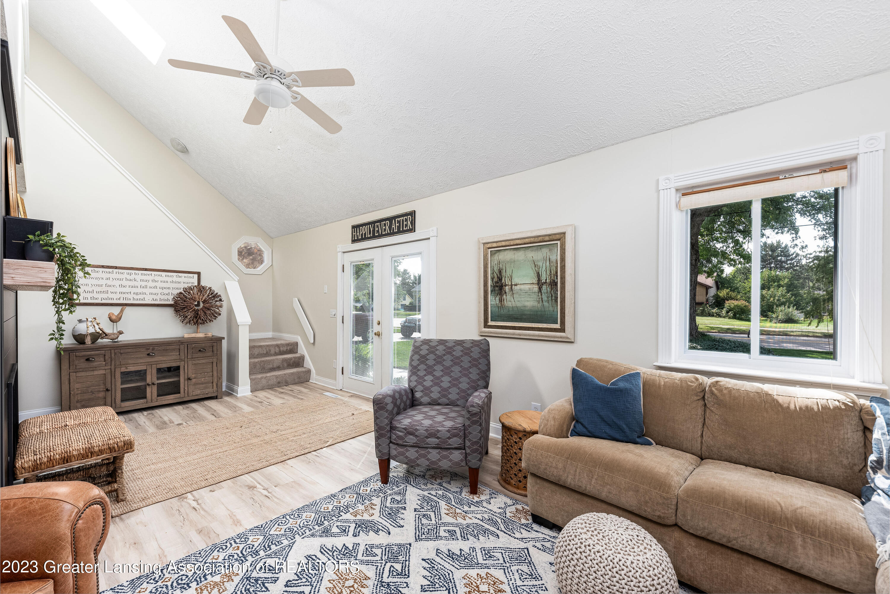 1225 Schavey Road