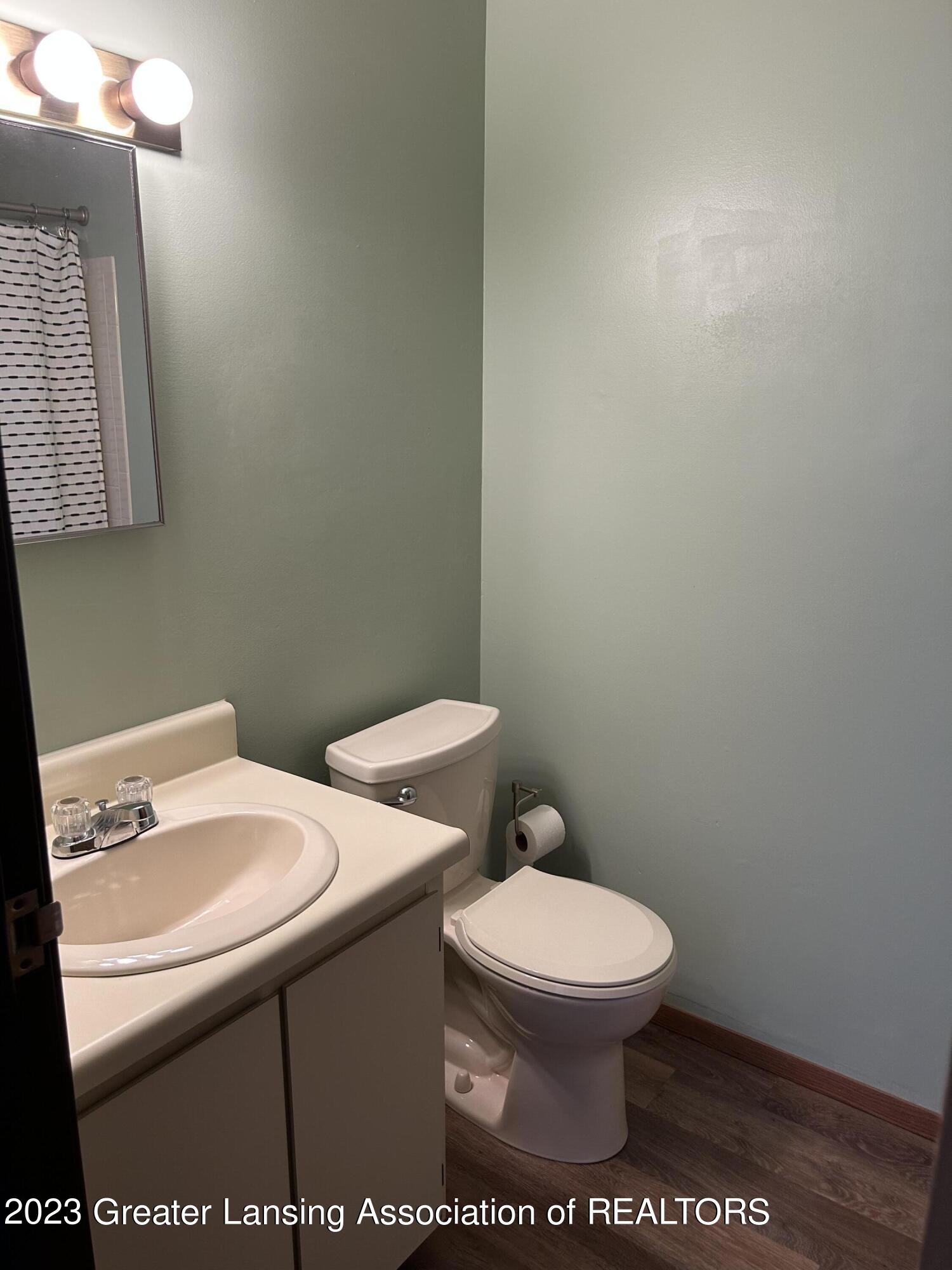 1460 E Pond Drive, 31