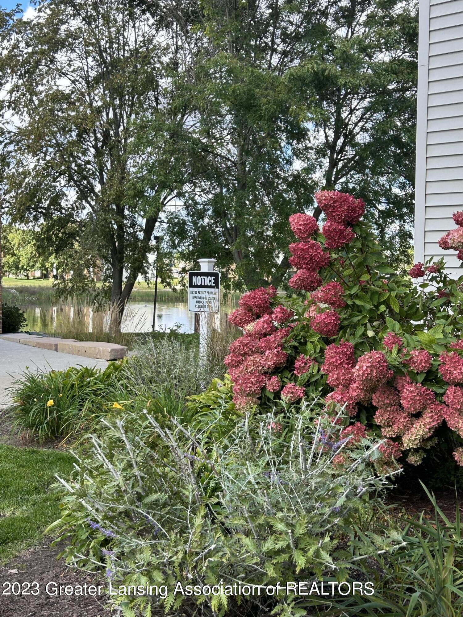 1460 E Pond Drive, 31