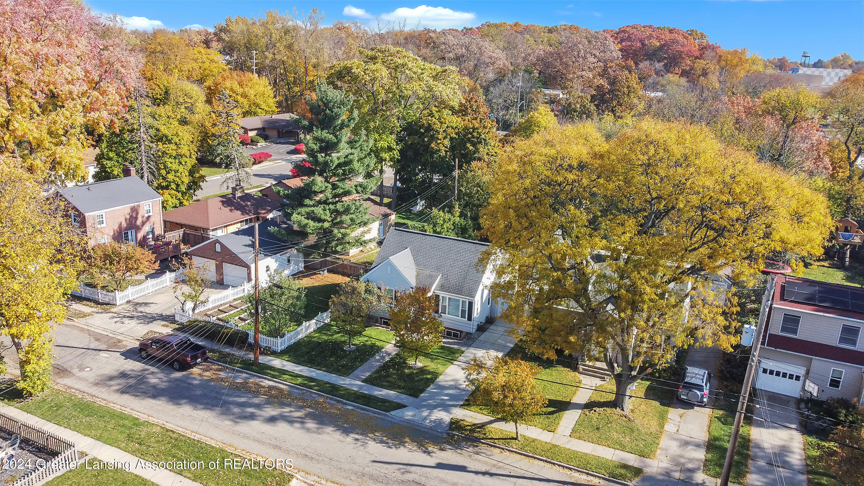 938 Evergreen Avenue