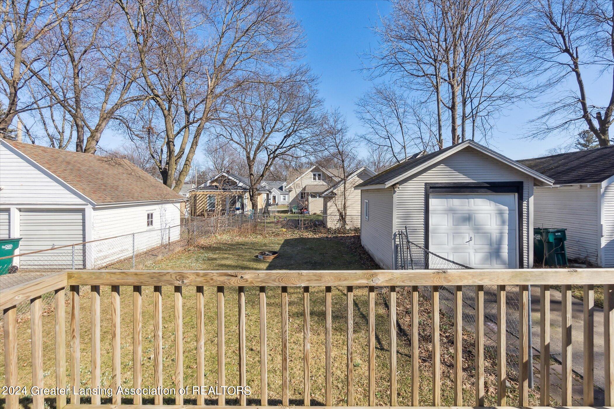 1839 Stirling Avenue