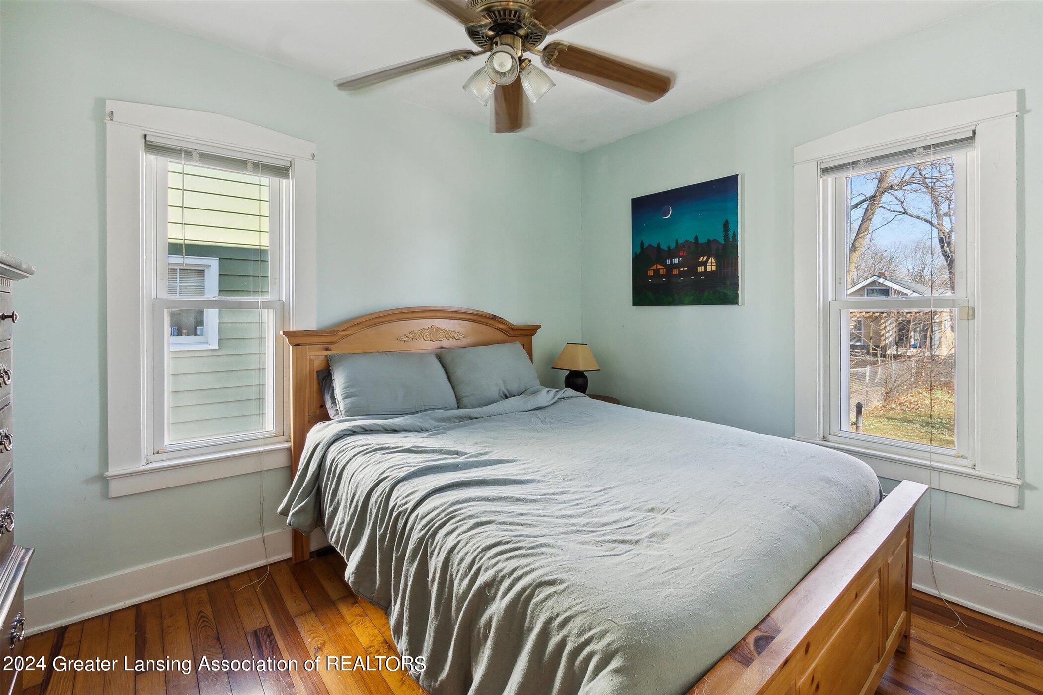 1839 Stirling Avenue