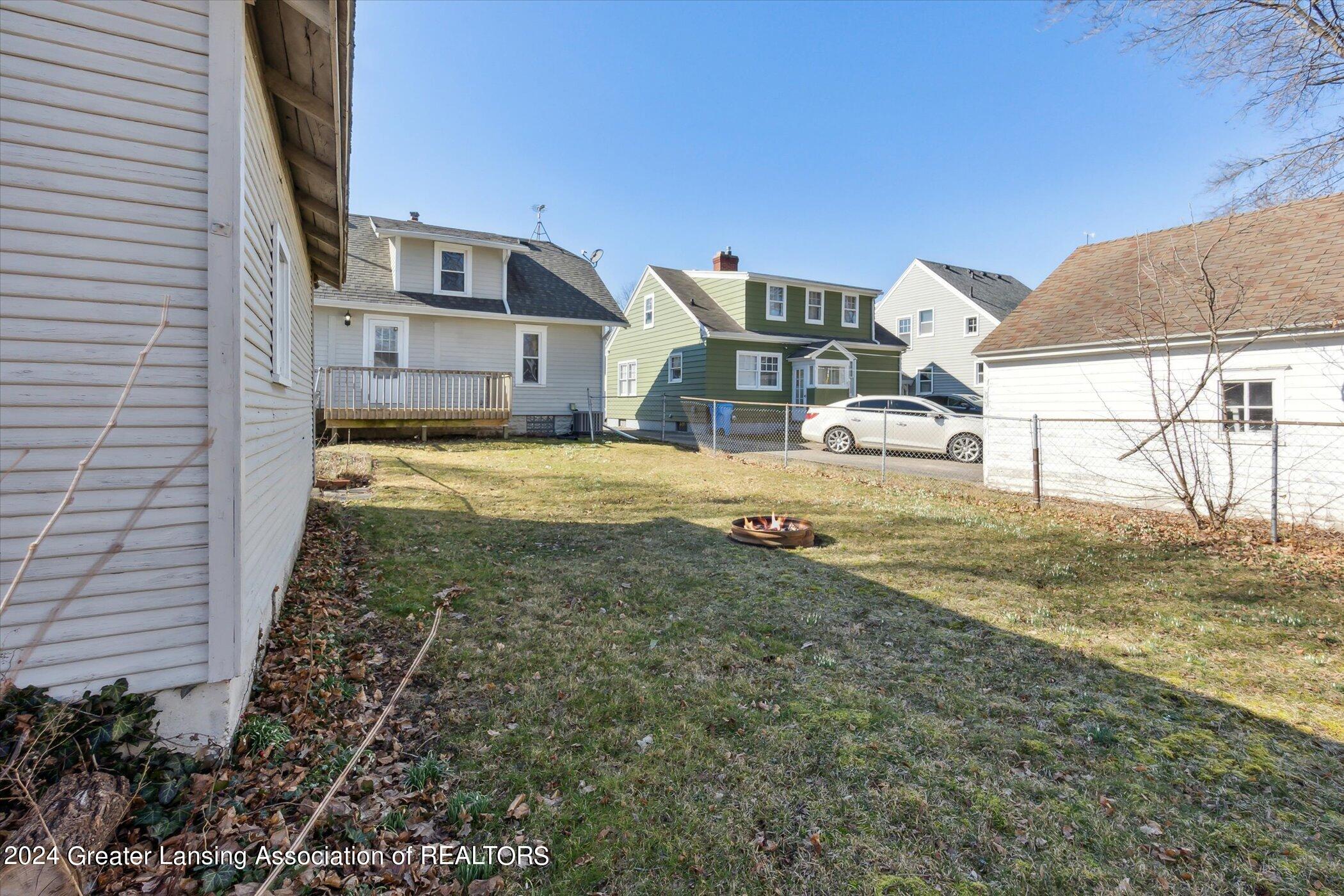 1839 Stirling Avenue