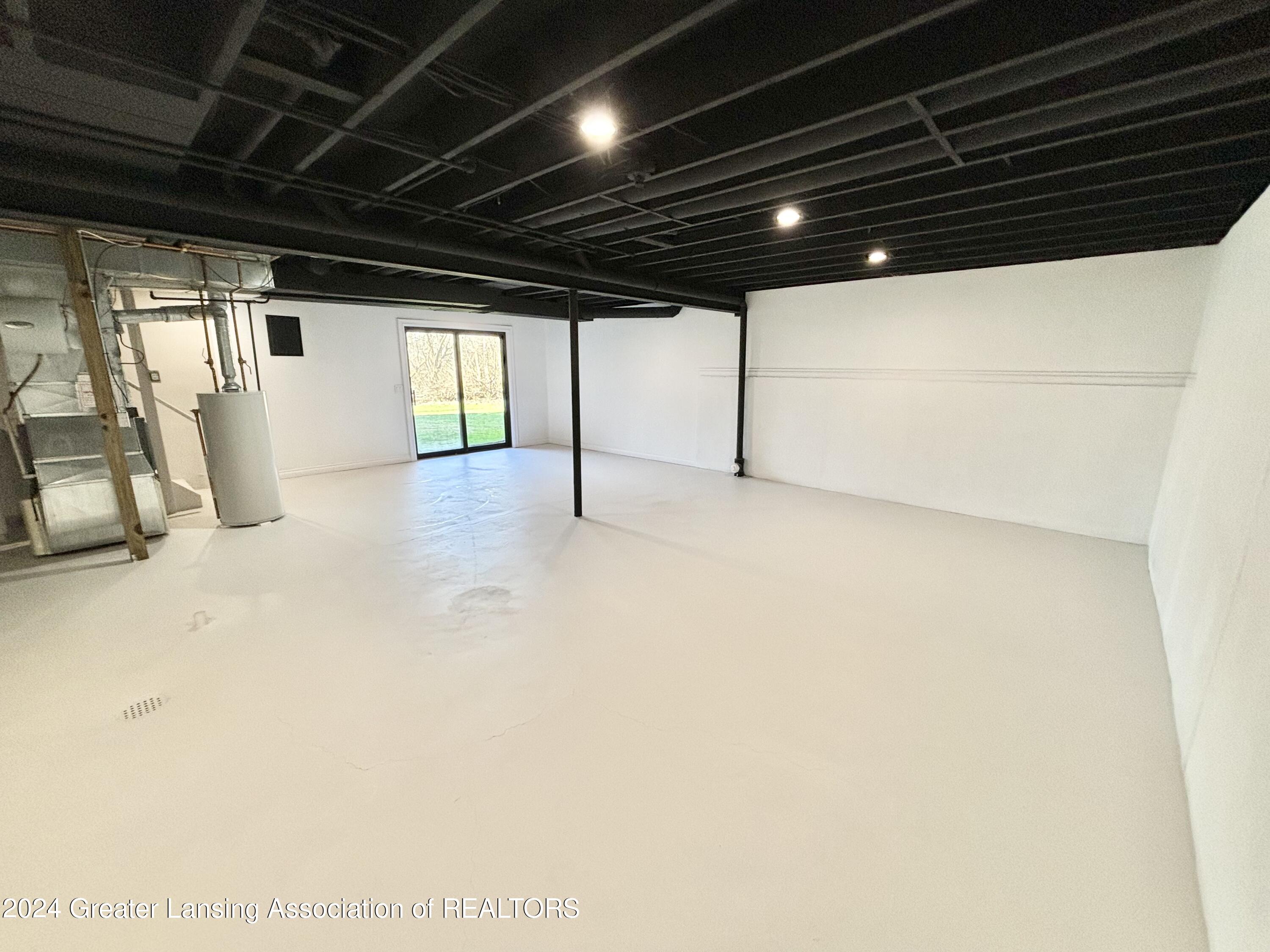 5429 Wild Oak Drive, 21