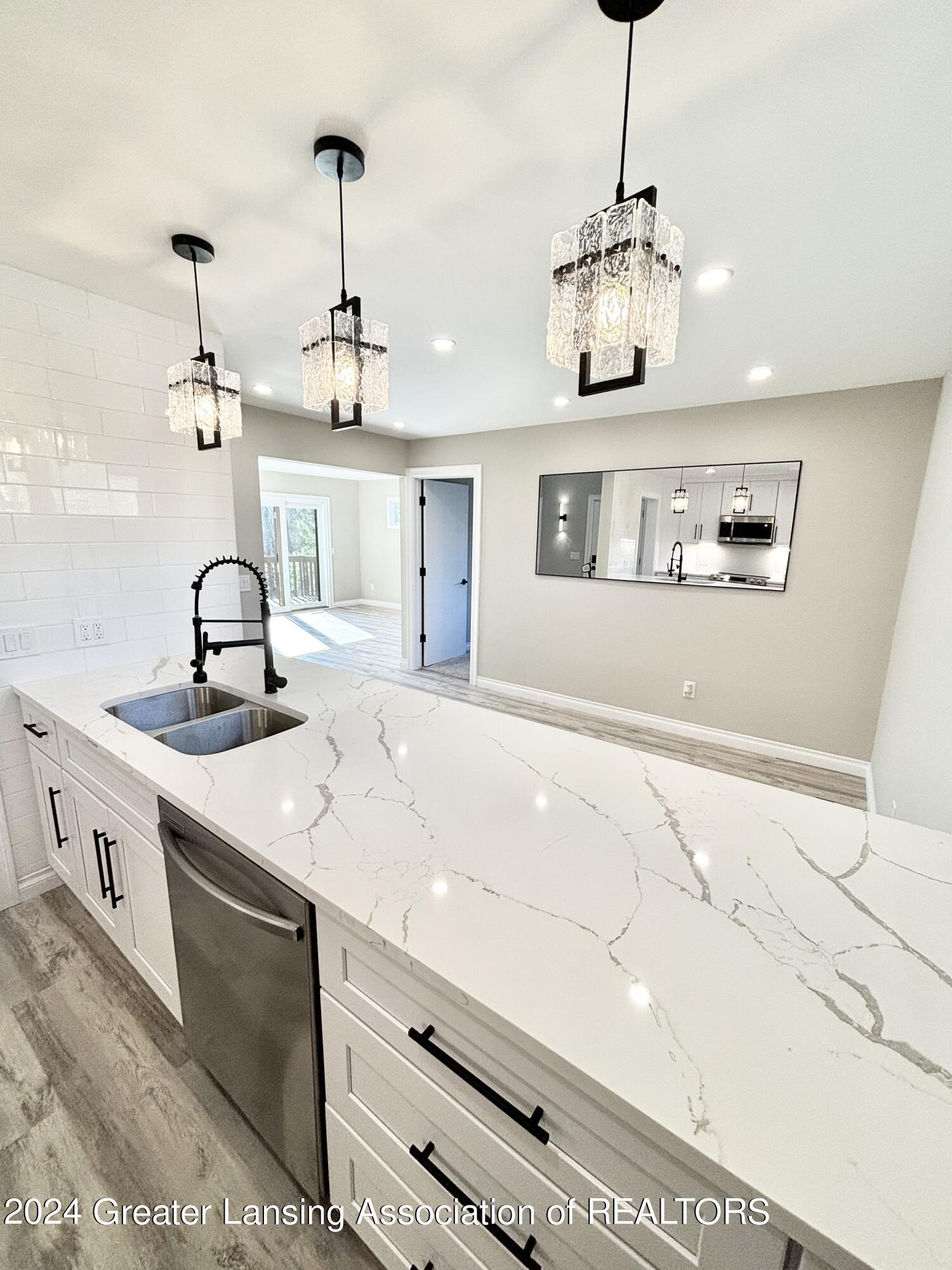 5429 Wild Oak Drive, 21