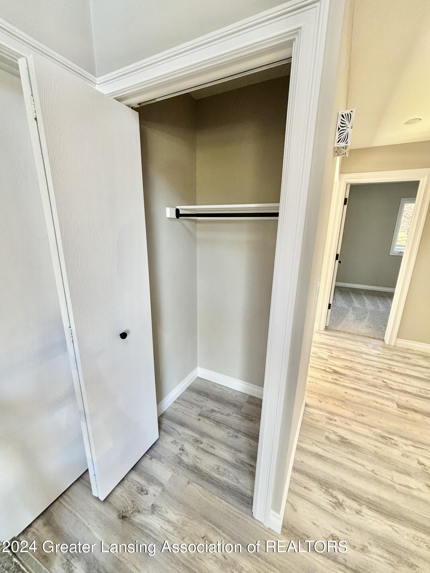 5429 Wild Oak Drive, 21