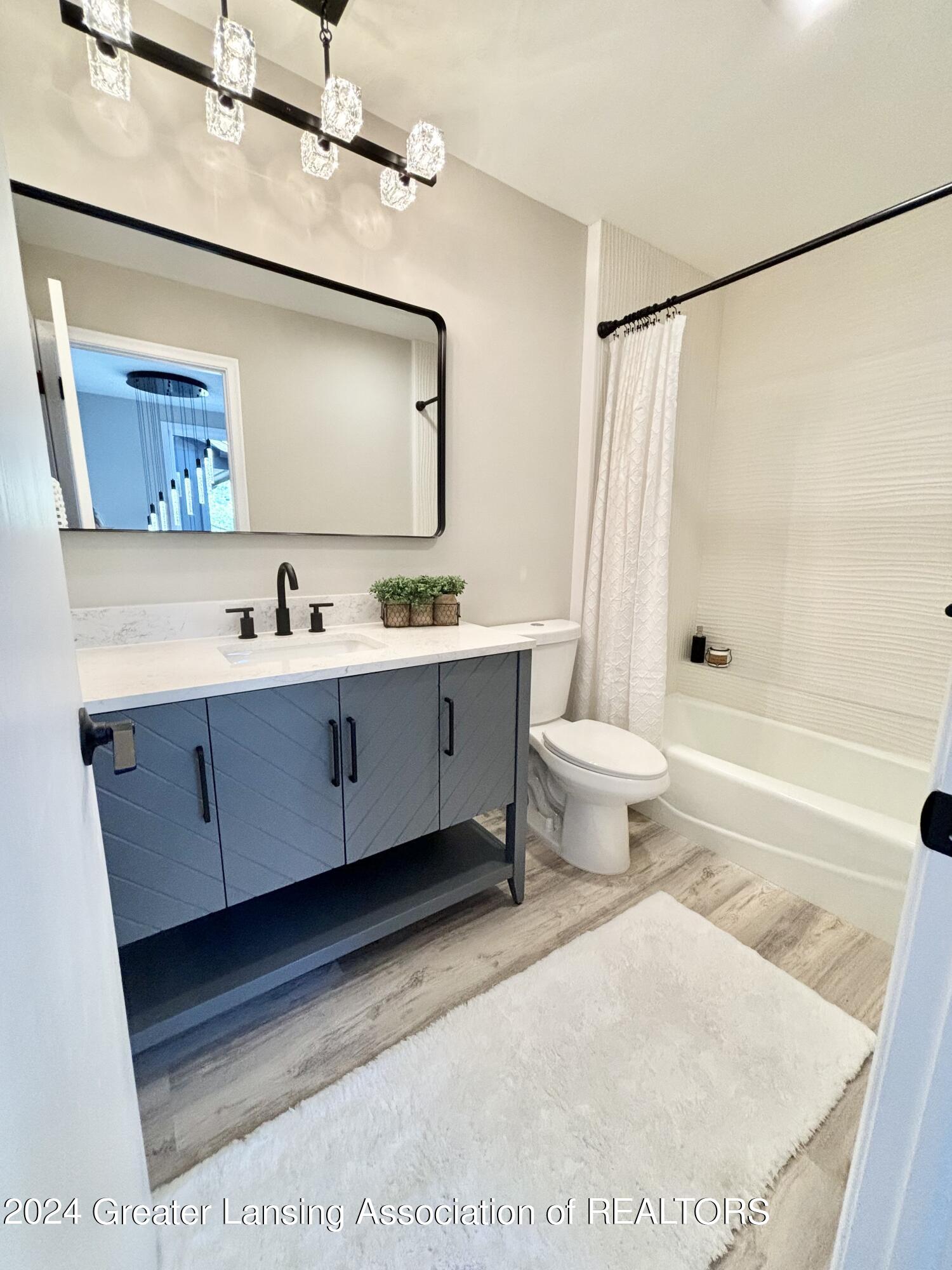 5429 Wild Oak Drive, 21