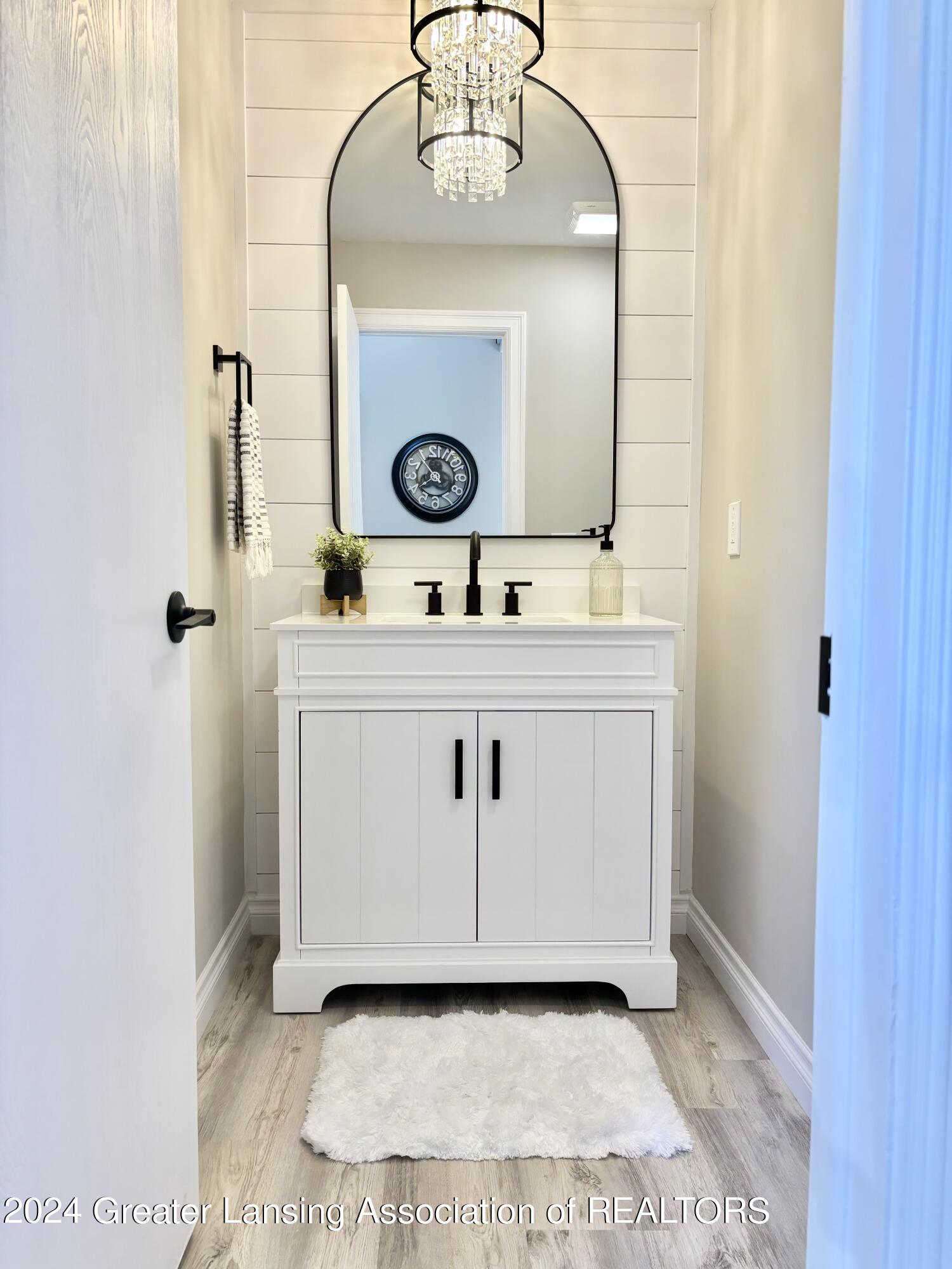 5429 Wild Oak Drive, 21