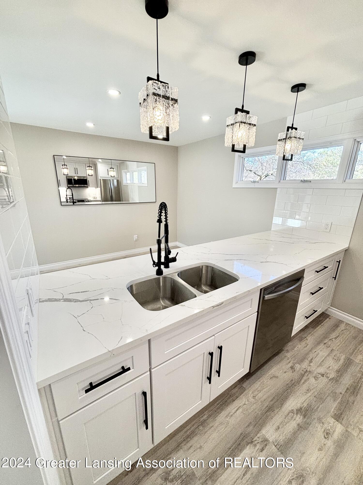 5429 Wild Oak Drive, 21