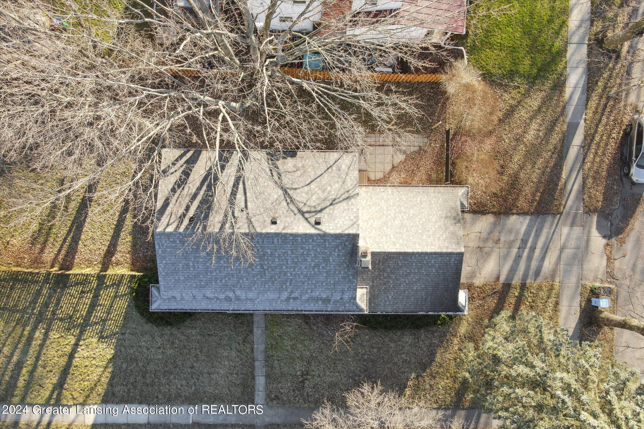 2615 Oban Road