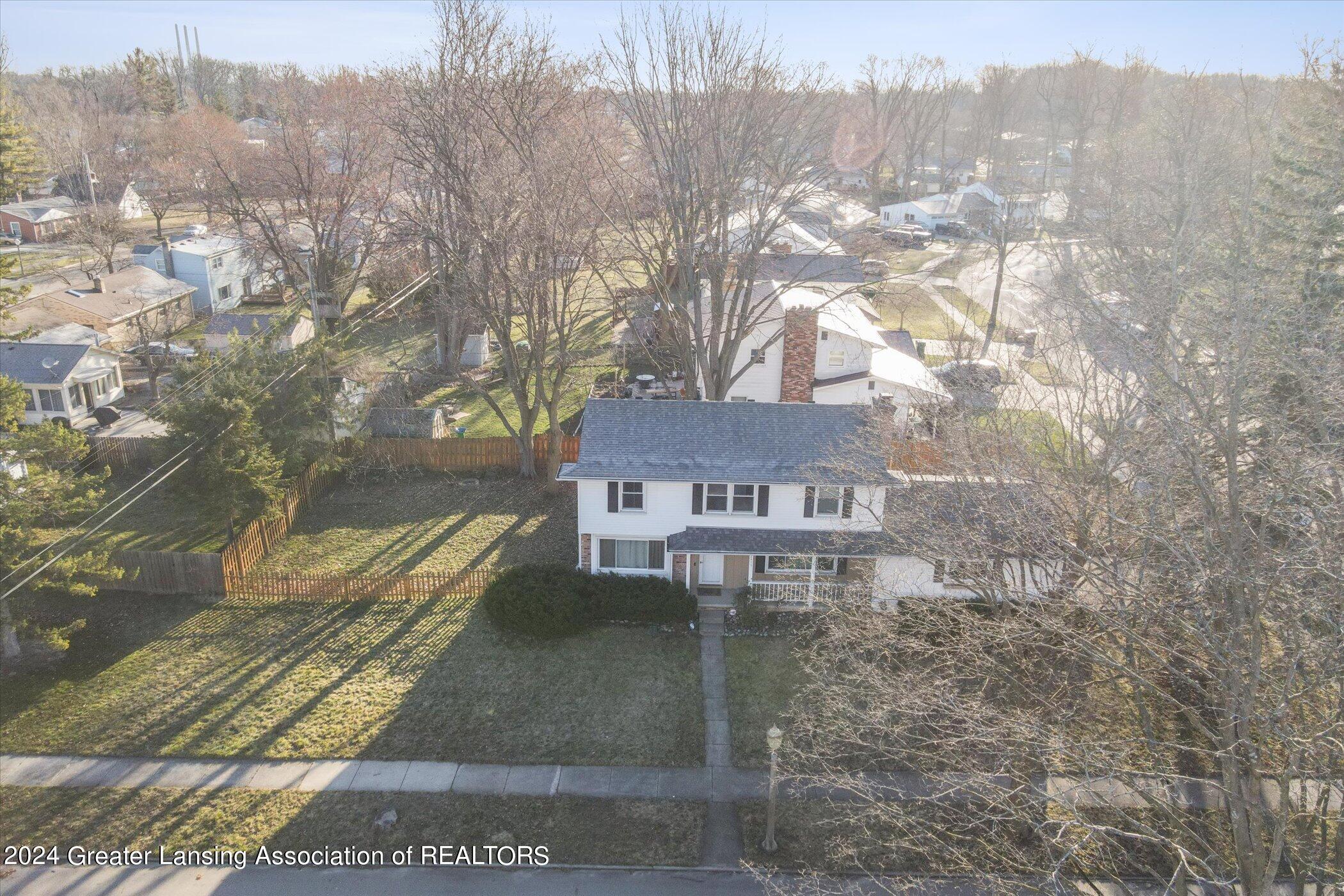2615 Oban Road