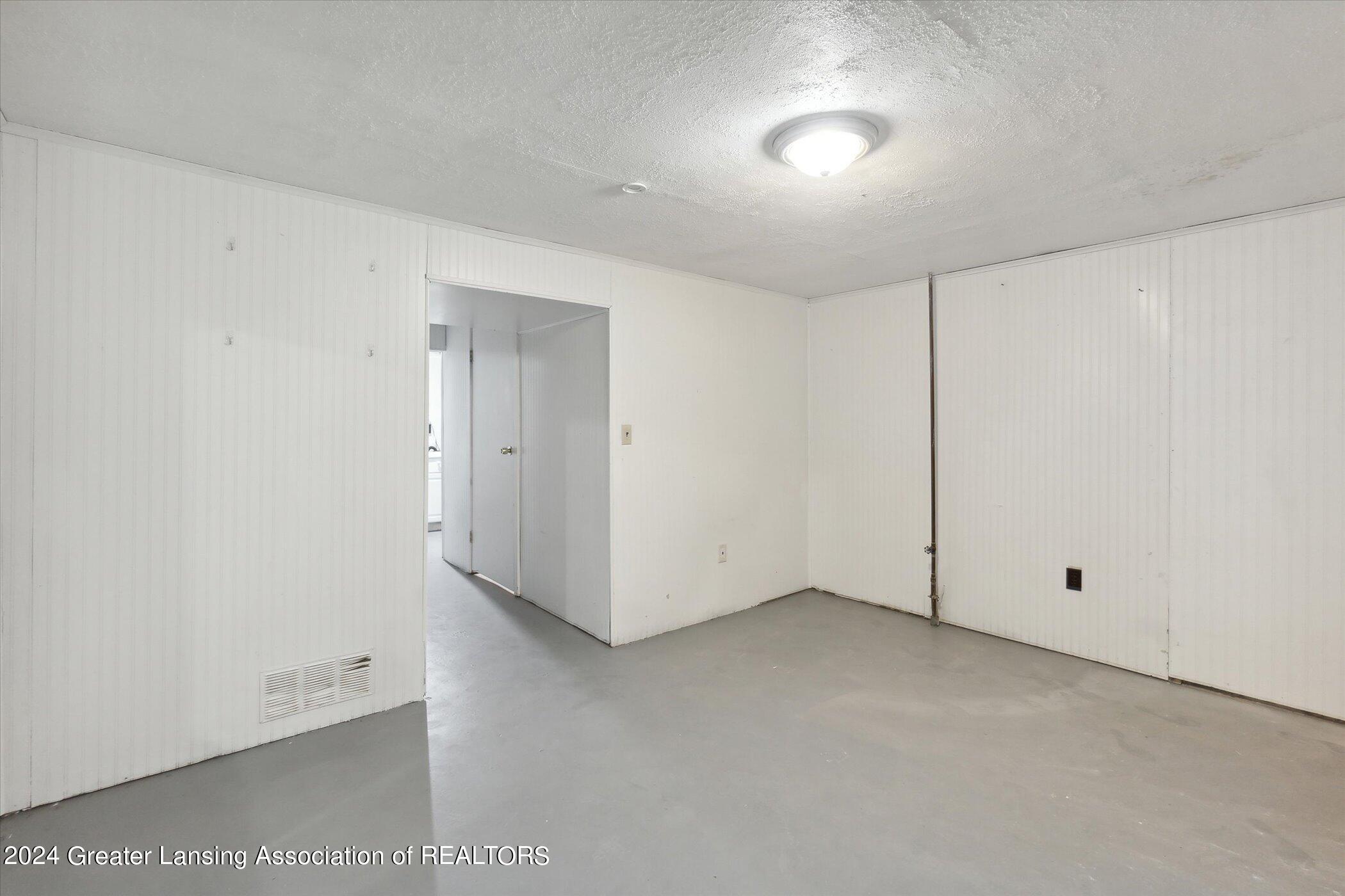 1750 Maple Ridge Road