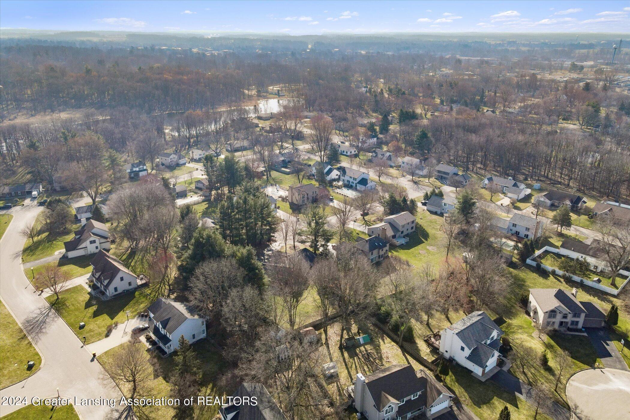 419 Whispering Pines