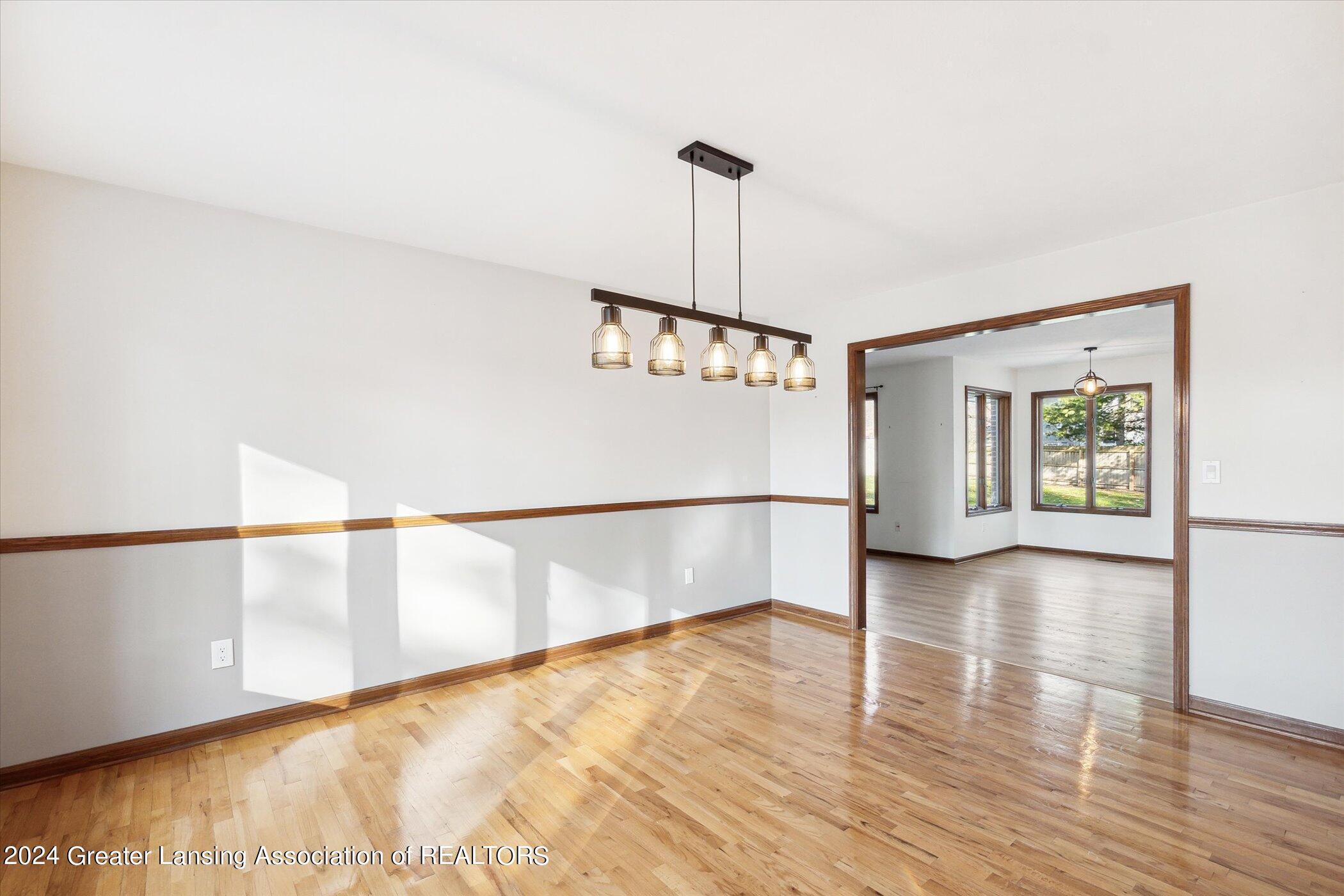 419 Whispering Pines