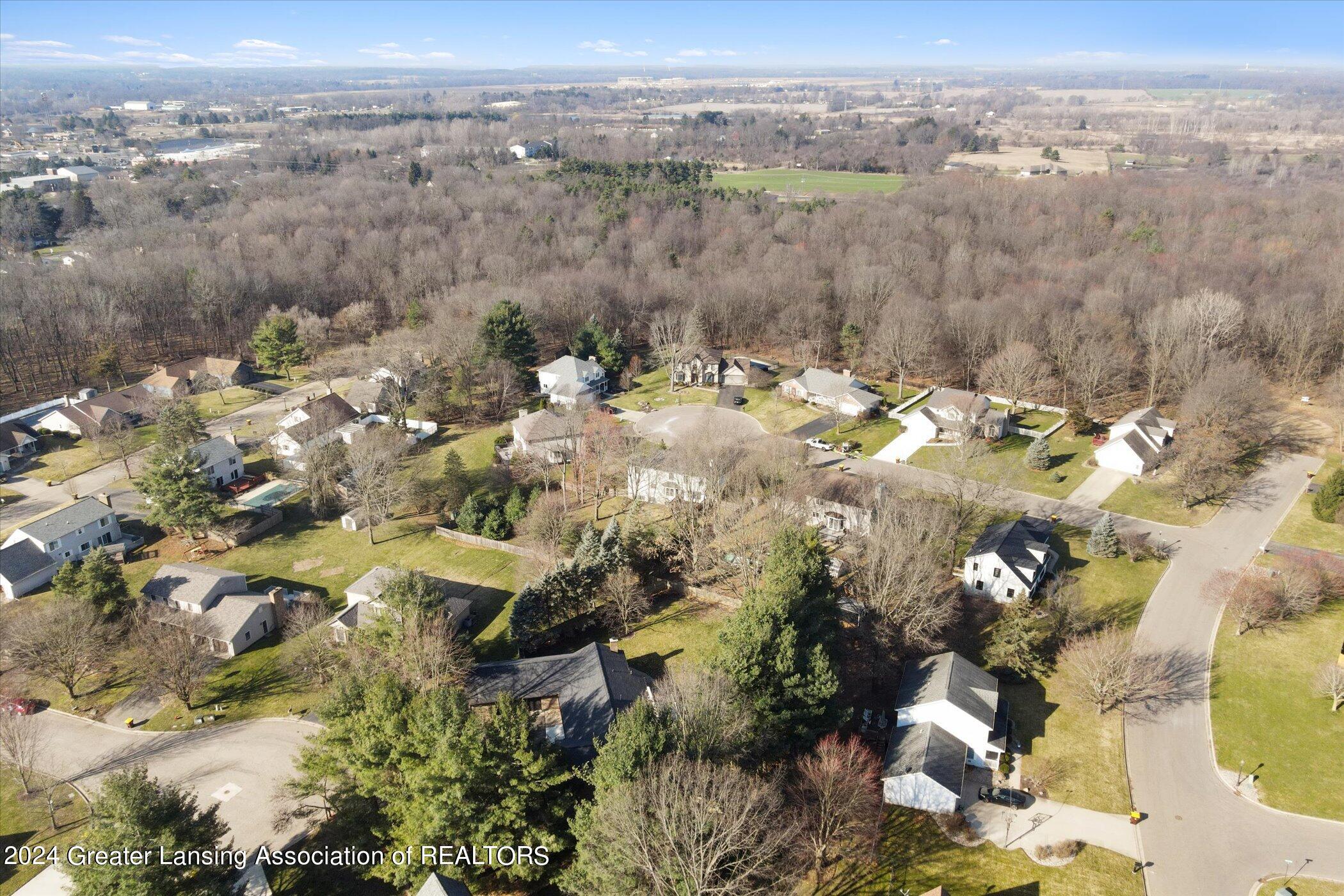 419 Whispering Pines