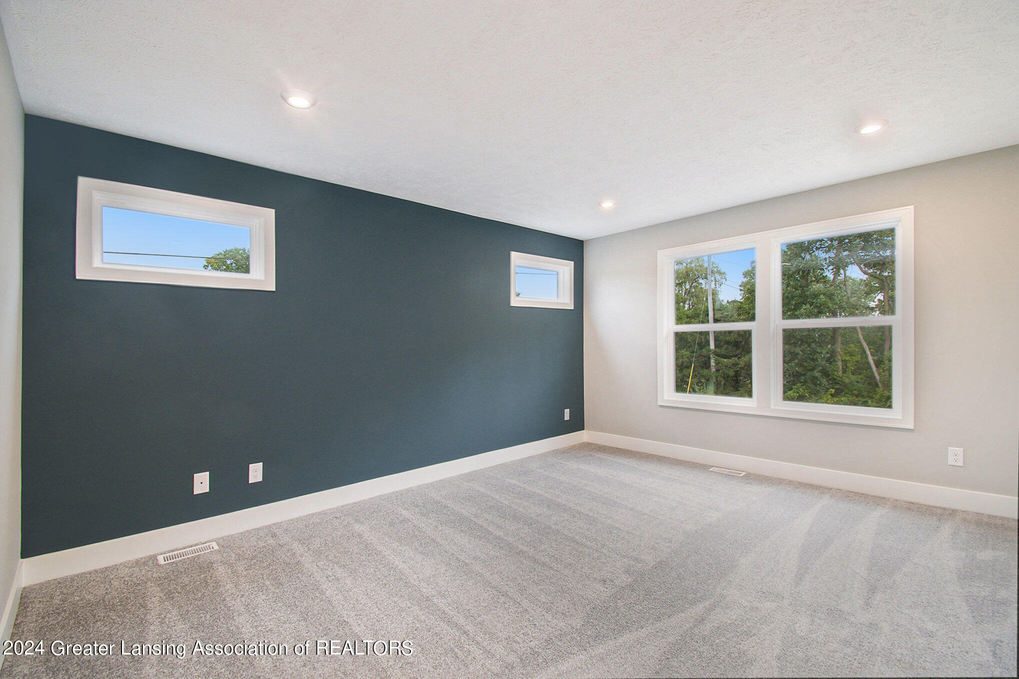 14013 Ambrosia Avenue, DeWitt