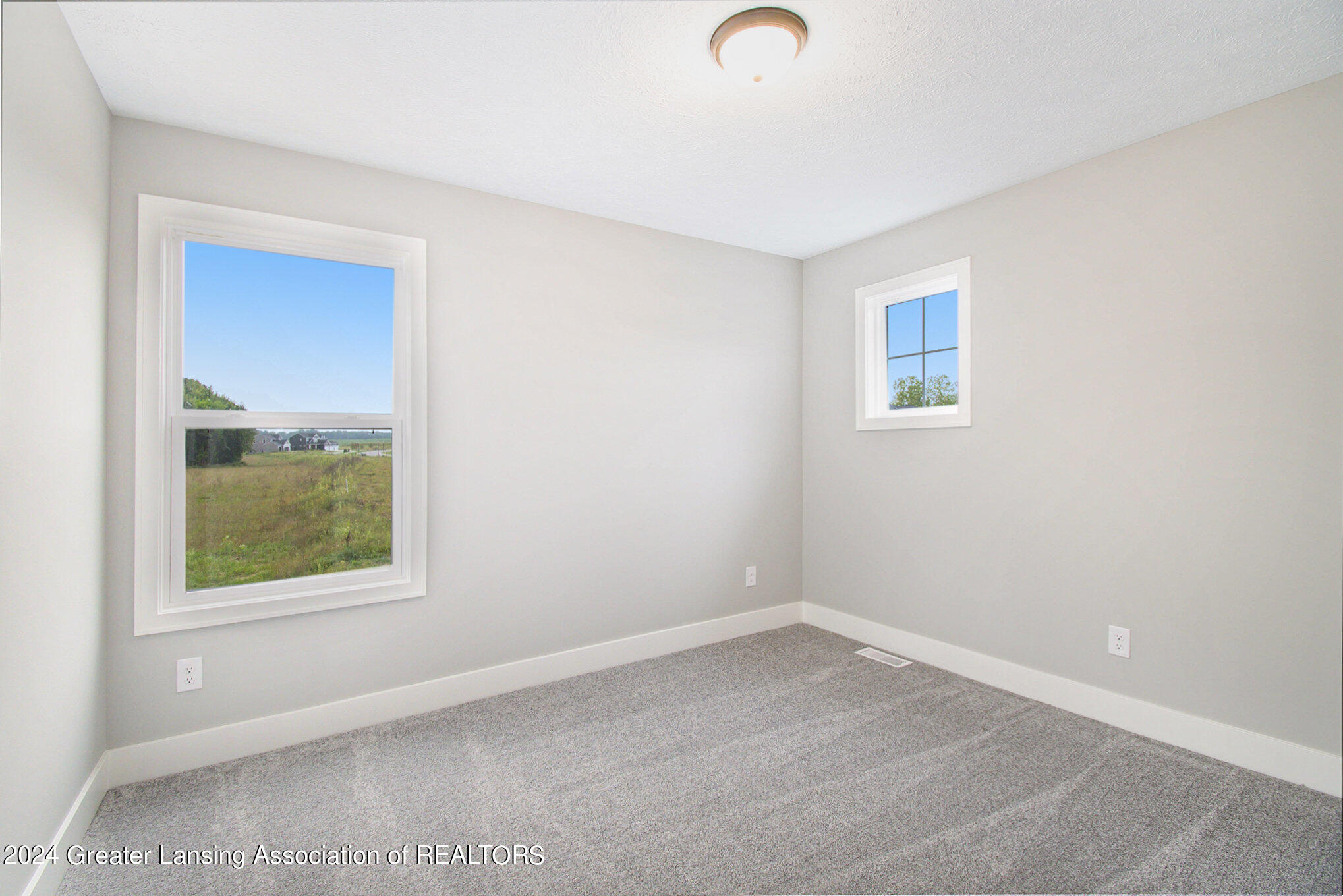 14013 Ambrosia Avenue, DeWitt