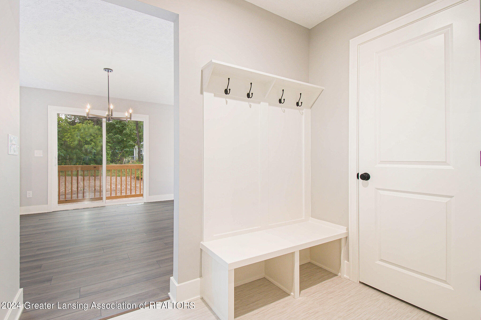 14013 Ambrosia Avenue, DeWitt