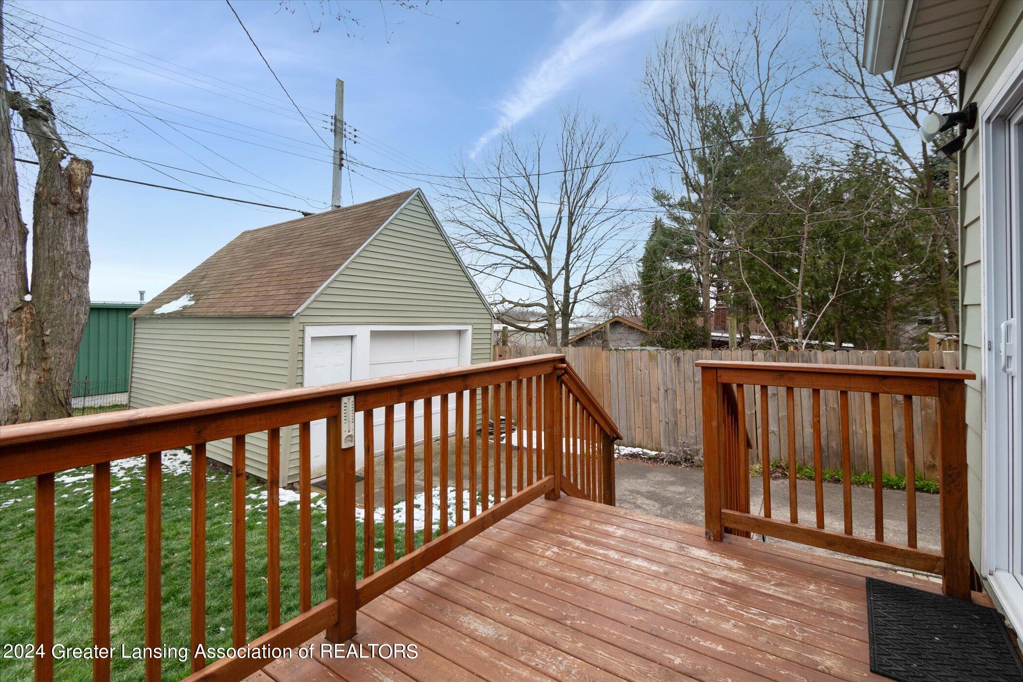 1238 Parkview Street