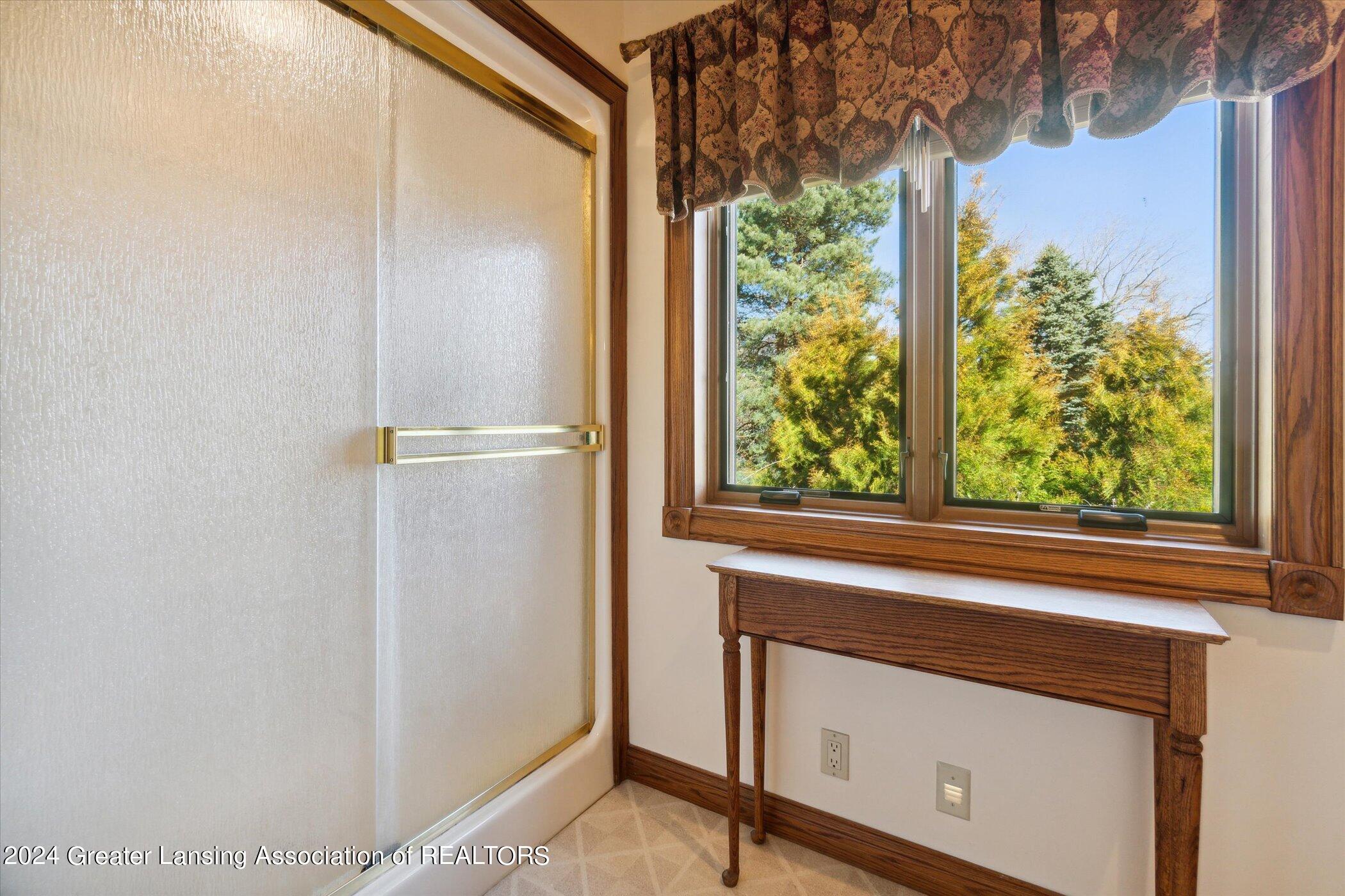 4290 S Dewitt Road, St. Johns