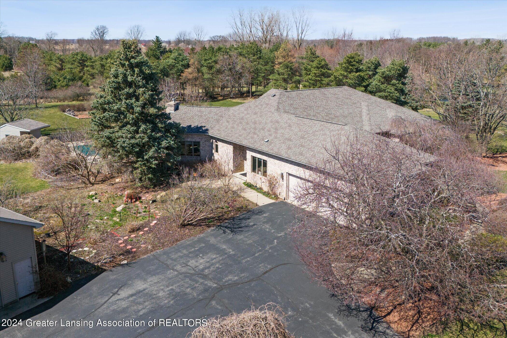 4290 S Dewitt Road, St. Johns