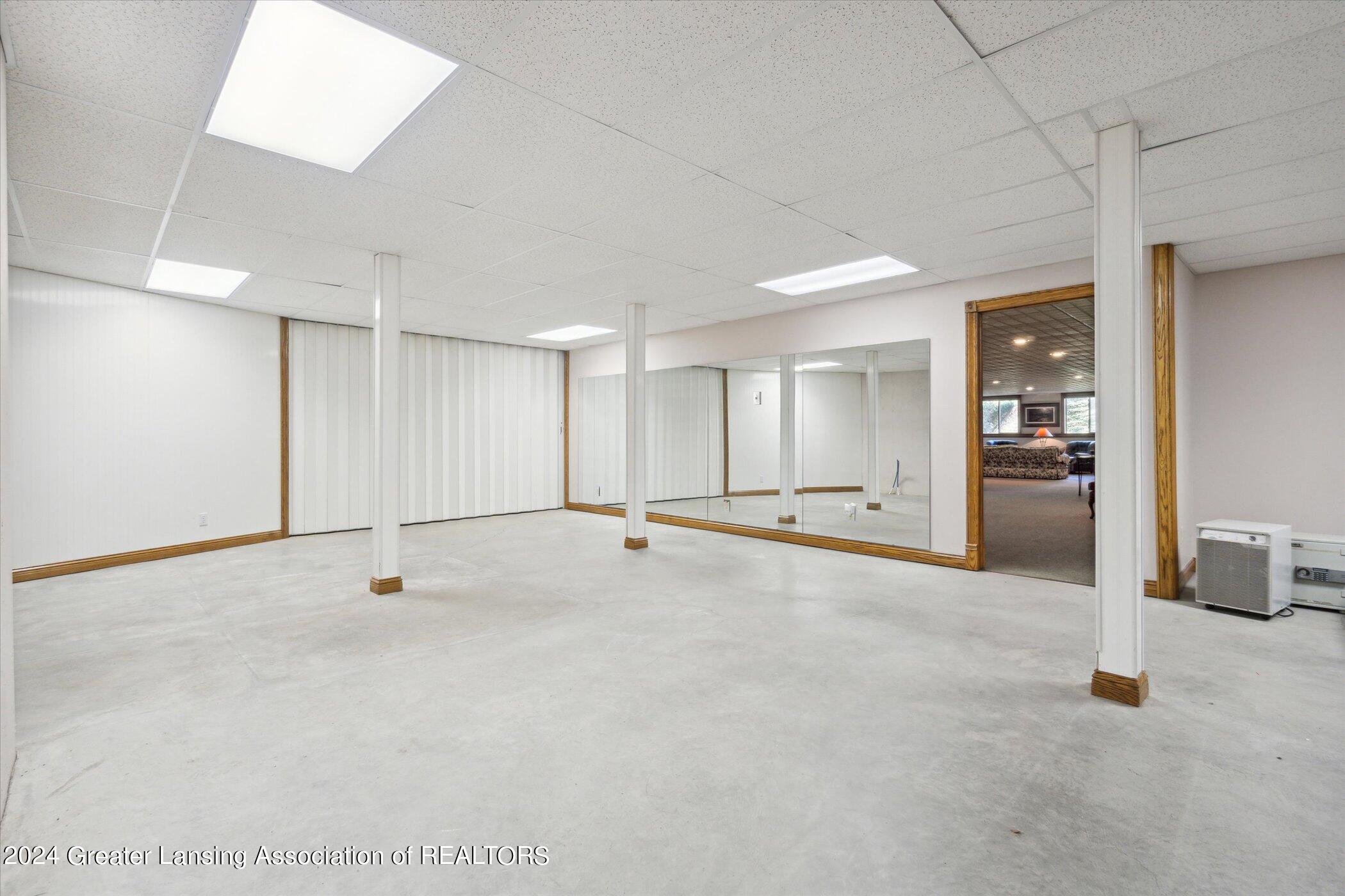 4290 S Dewitt Road, St. Johns