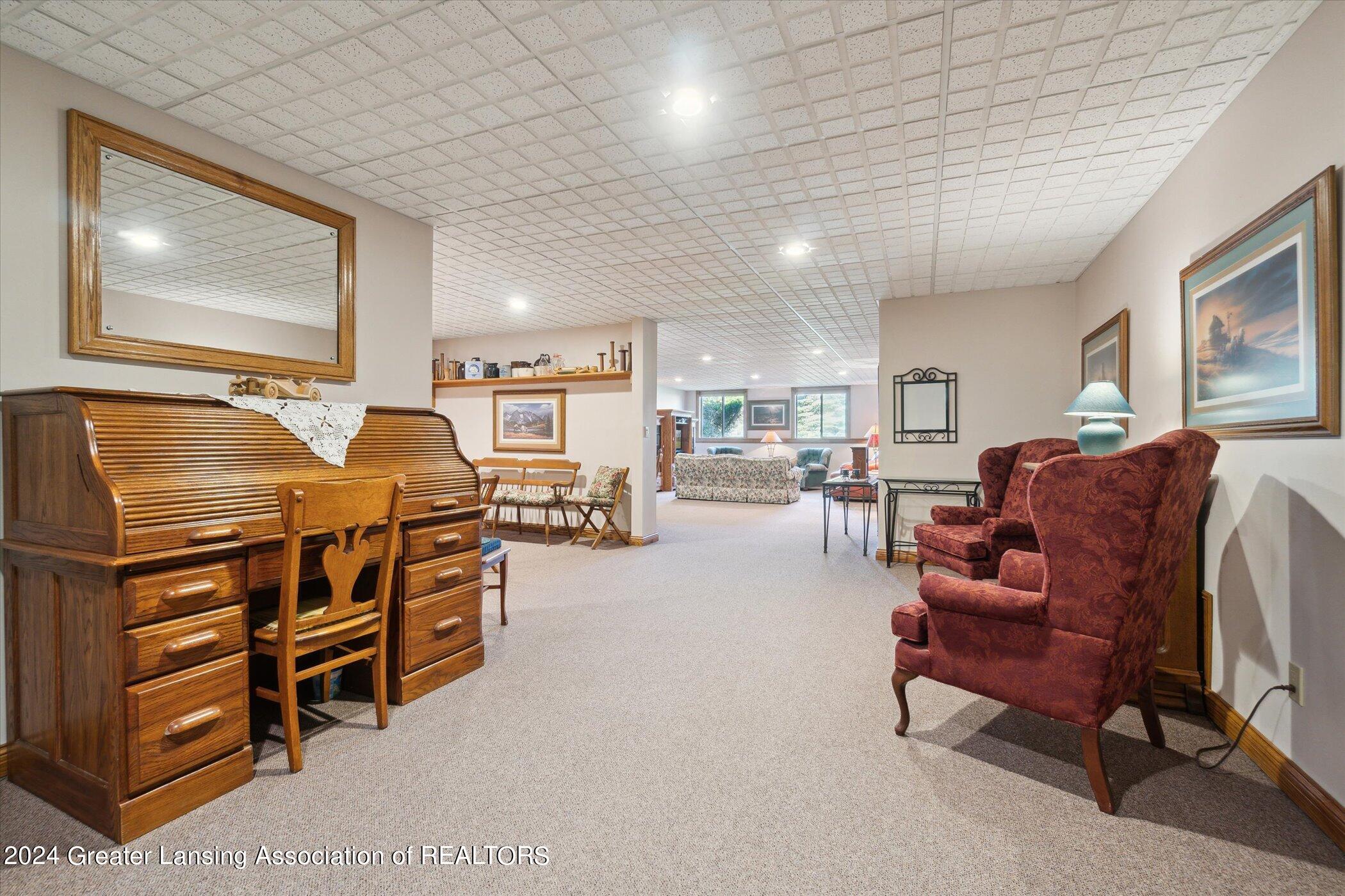 4290 S Dewitt Road, St. Johns